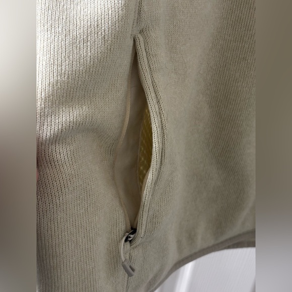 Patagonia Women M Lightweight Better Sweater Marsupial Pullover 26010 Ivory - Picture 6 of 8